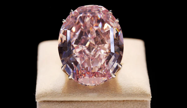 💗 The World of Pink Diamonds: Why Pink Diamonds are so rare and valuable