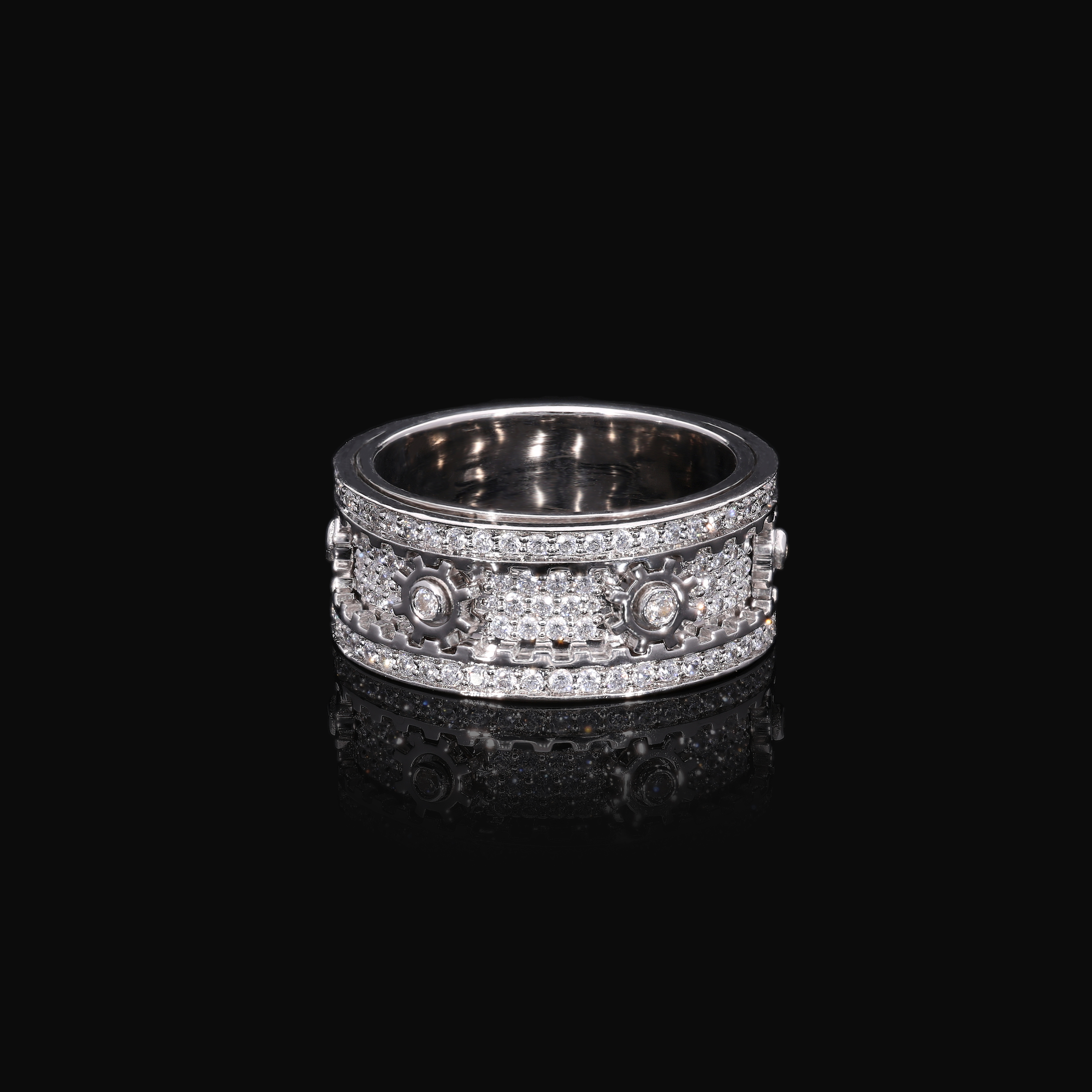 Lab Grown Diamond Gear Ring