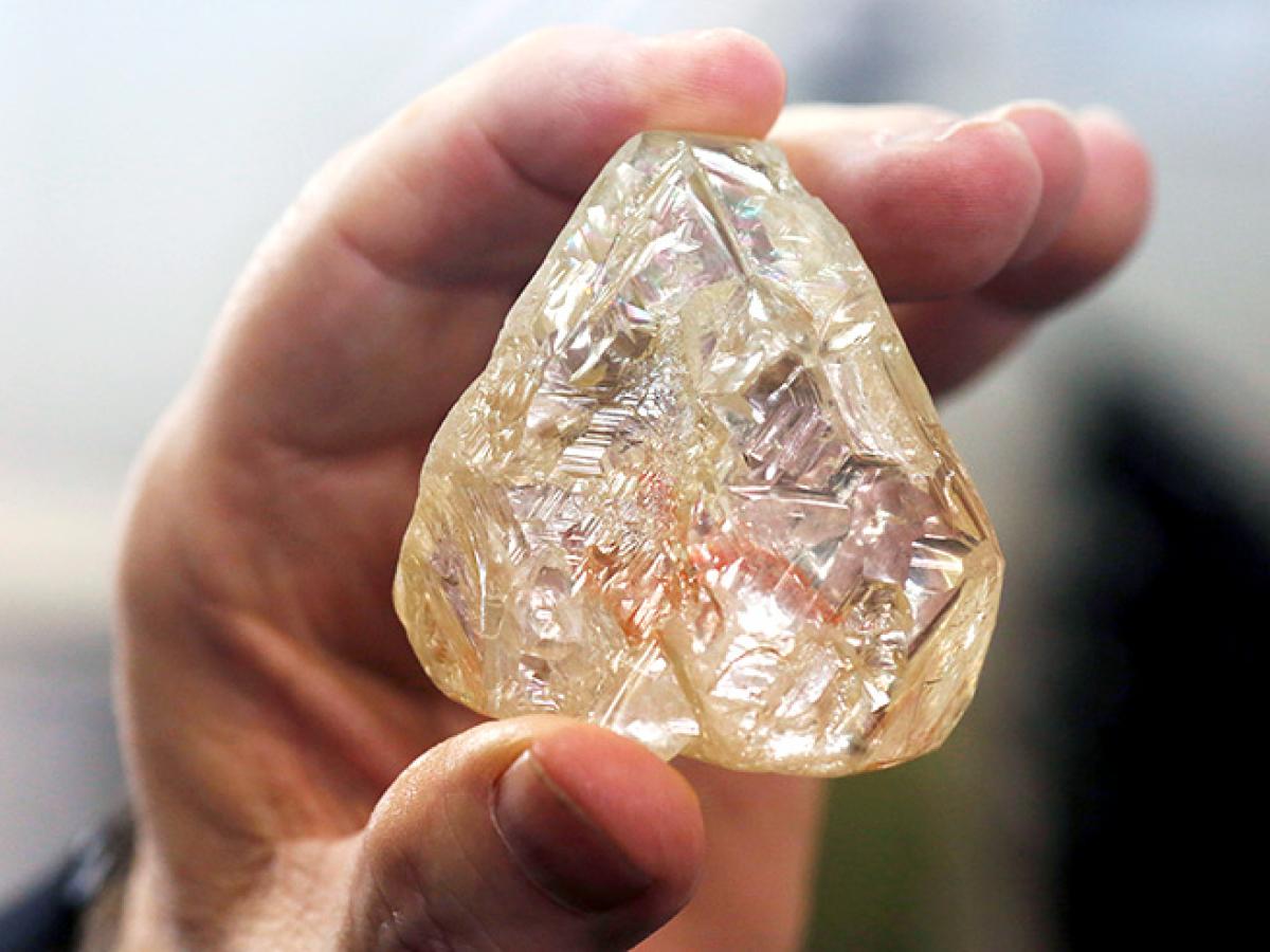 Early Recovery in China's Diamond Market Sparks Hope for Indian Exports: Insights from GJEPC 💎