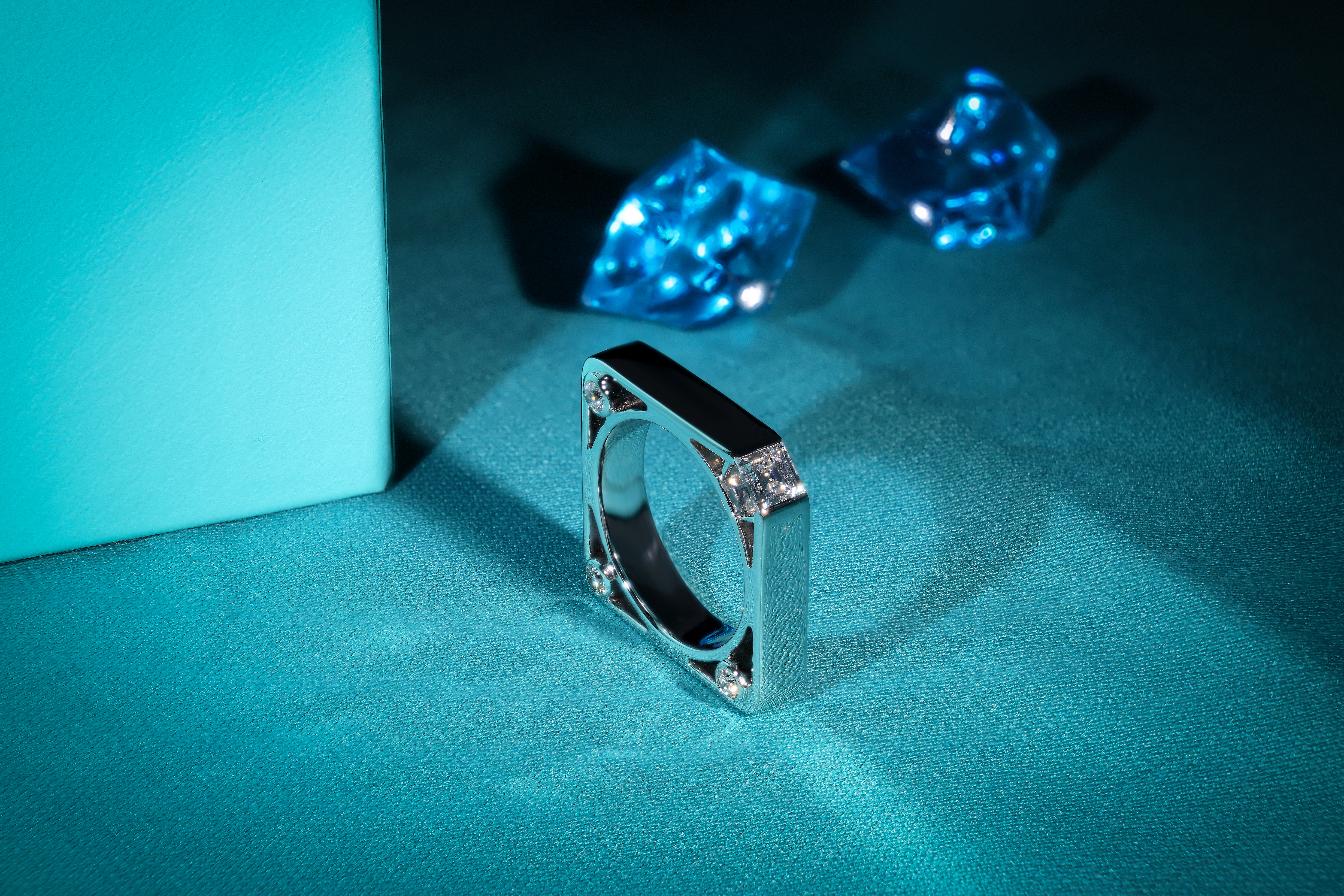 Lab Grown Diamond Tear Pendant