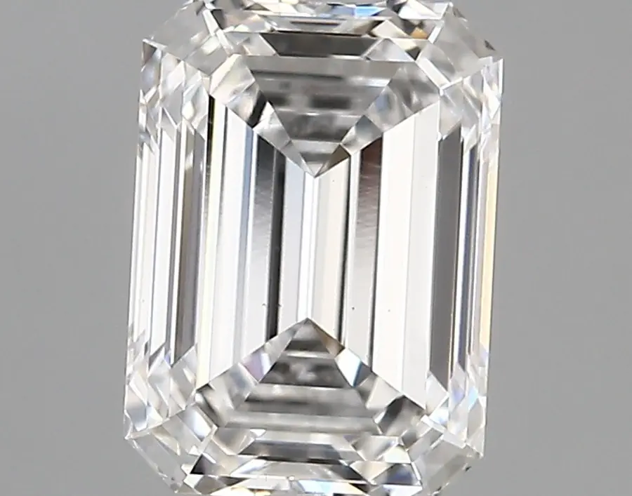 1.65ct E VS1 Emerald (IGI)