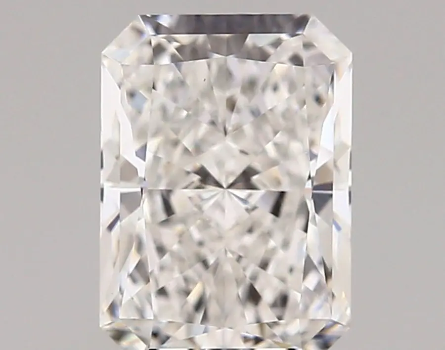 1.63ct E VVS2 Radiant (IGI)