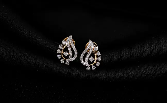 Lab Grown Diamond Petal Earrings