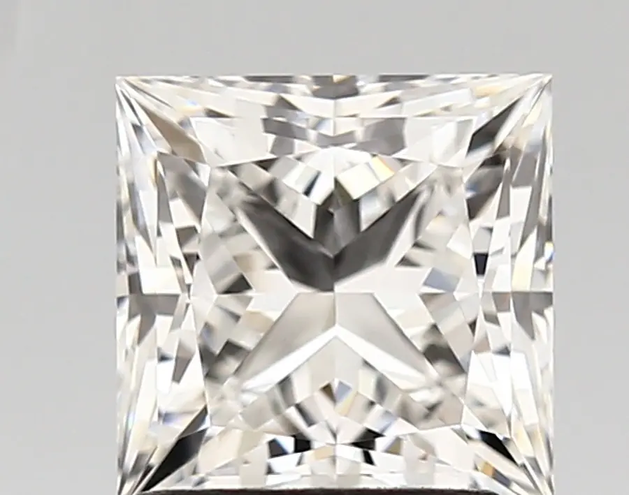 1.61ct E VVS2 Princess (IGI)