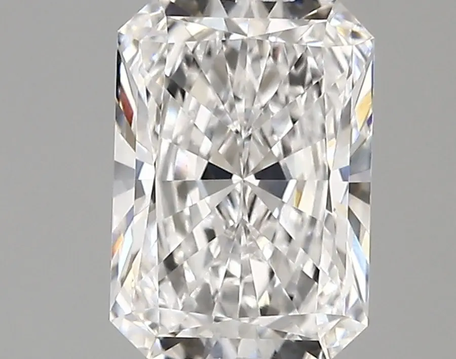 1.38ct D VVS2 Radiant (IGI)