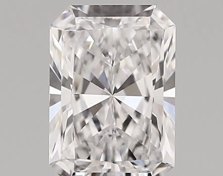 1.37ct D VVS2 Radiant (IGI)
