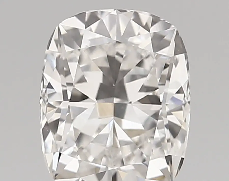 1.35ct E VVS2 Cushion (IGI)