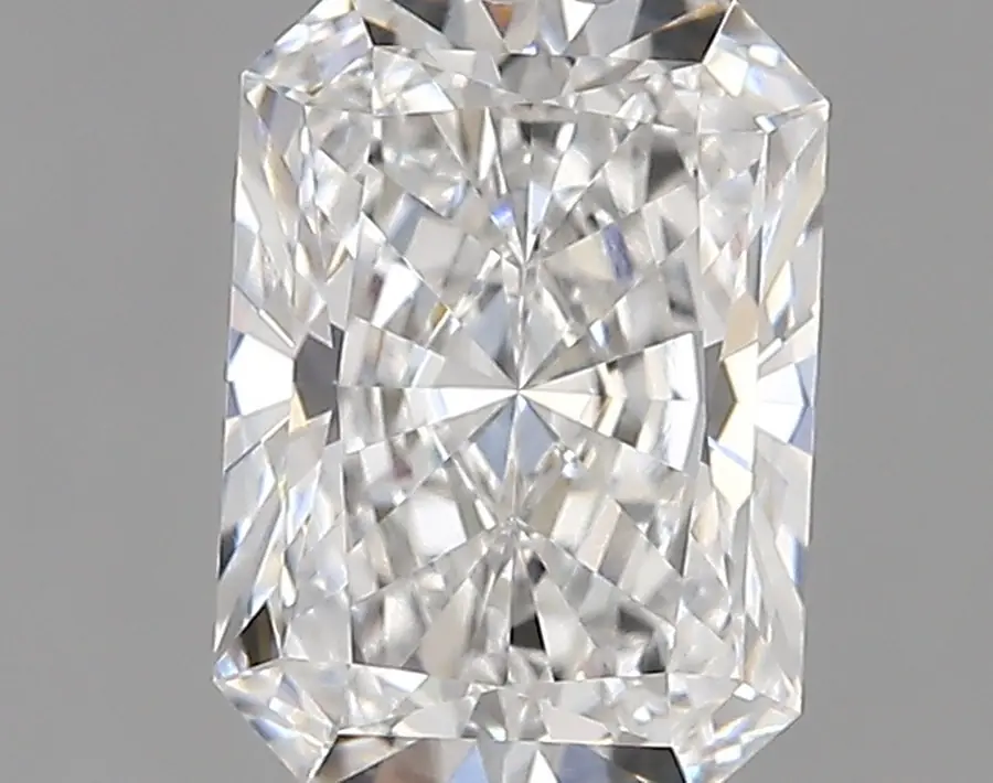 1.31ct E VVS2 Radiant (IGI)