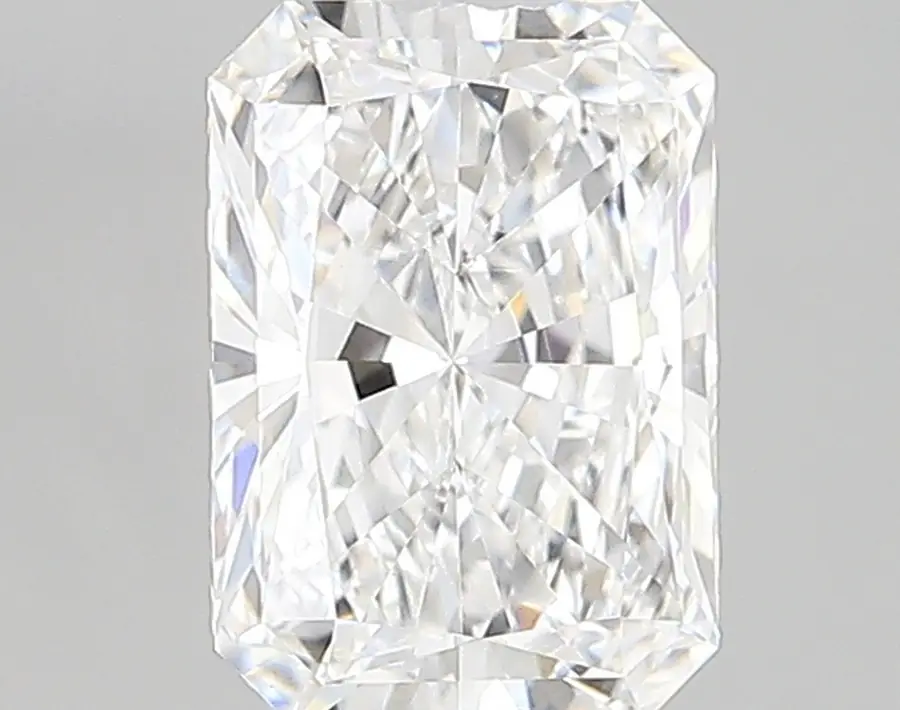 1.15ct E VVS2 Radiant (IGI)