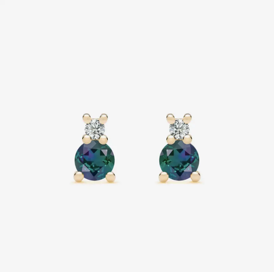 CaratX Solitaire Greenwich Alexandrite & Diamond Earrings Studs