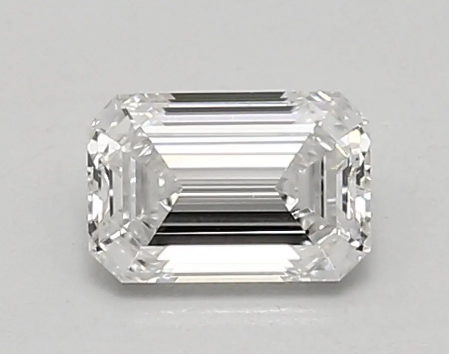 0.98ct E VS1 Emerald (IGI)