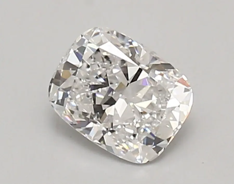0.98ct D VVS2 Cushion (IGI)