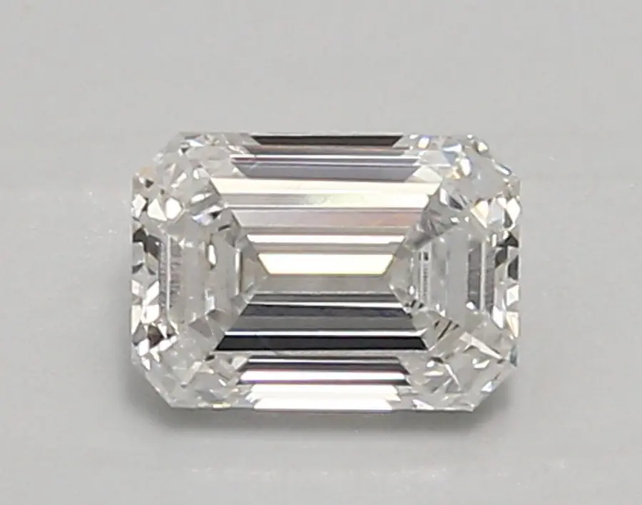 0.98ct E VS2 Emerald (IGI)
