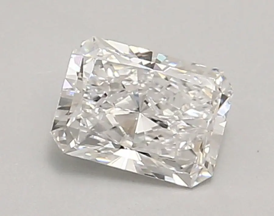 0.97ct D VVS2 Radiant (IGI)