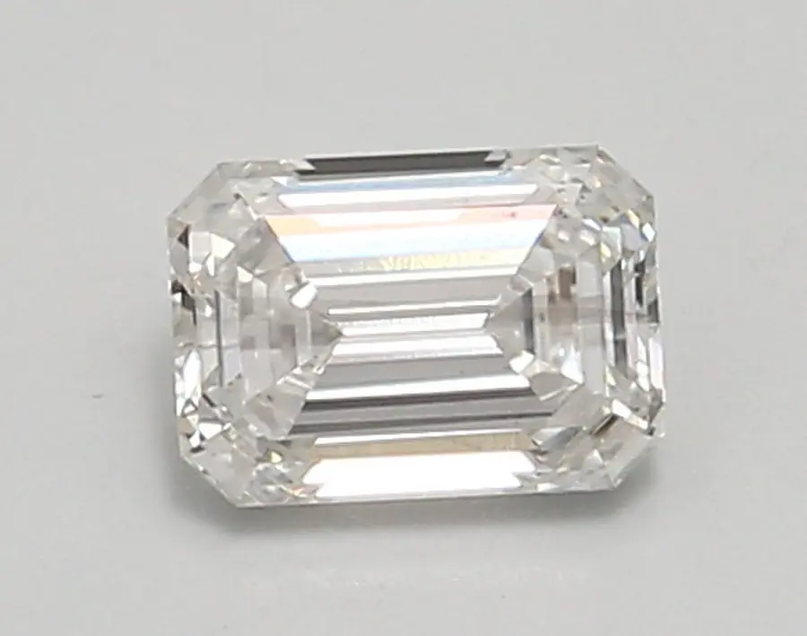 0.97ct F VS2 Emerald (IGI)