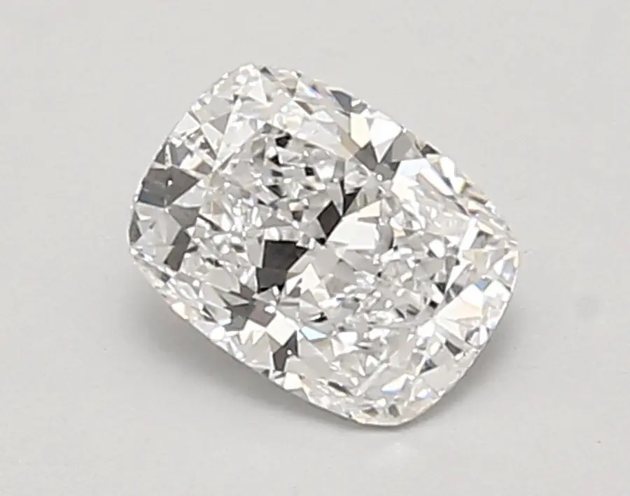 0.97ct D VVS2 Cushion (IGI)