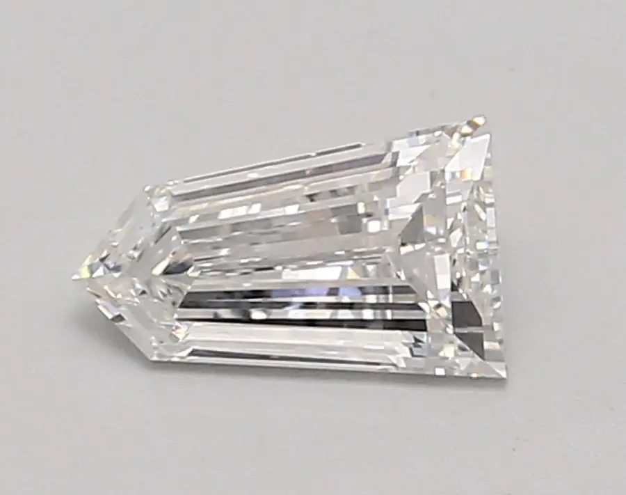 0.97ct D VVS2 Pentagon (IGI)