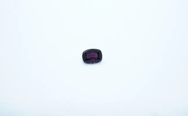 2.90 ct Cushion Pinkish Purple Spinel