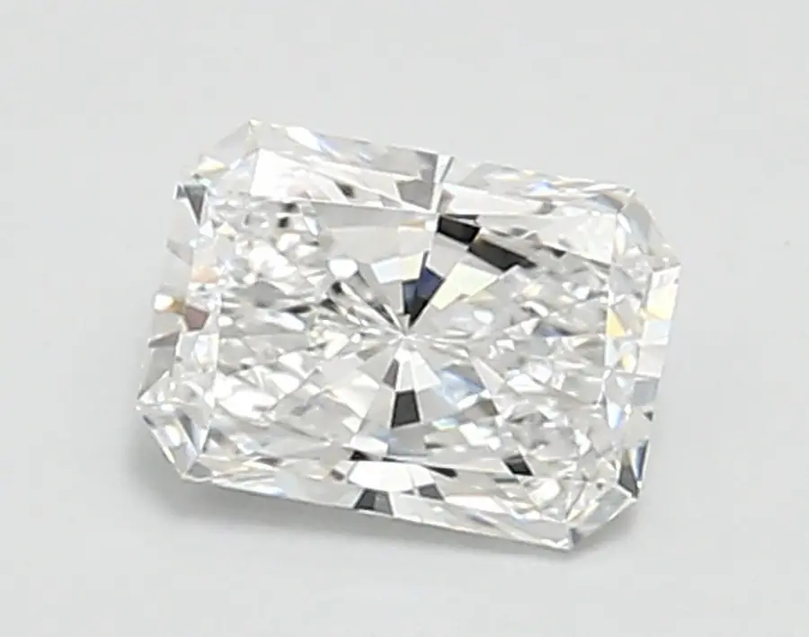 0.95ct D VVS1 Radiant (IGI)