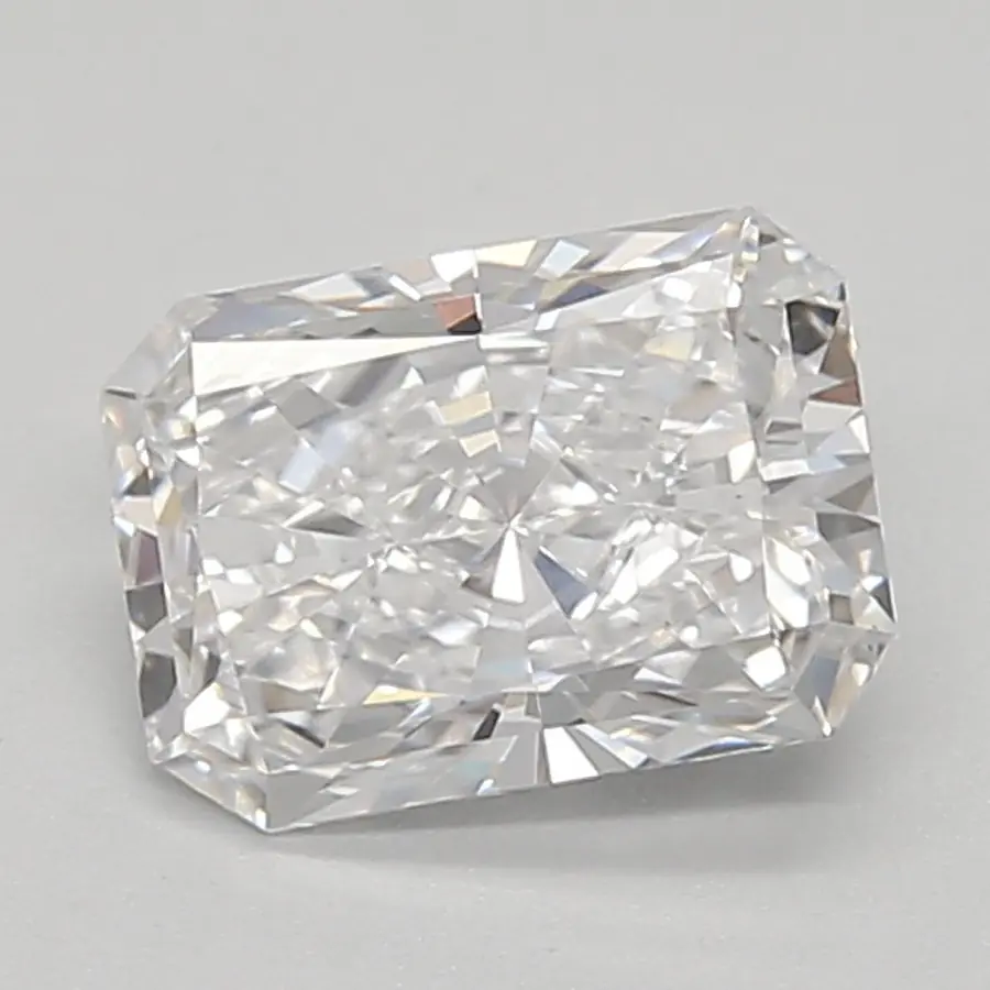 0.95ct D VVS2 Radiant (IGI)