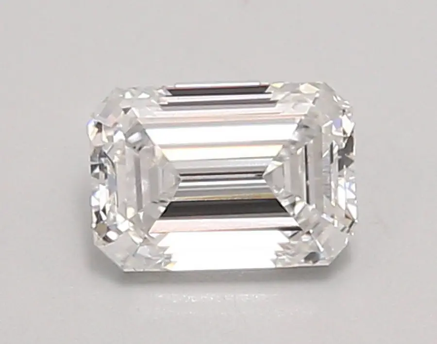 0.95ct D VVS1 Emerald (IGI)