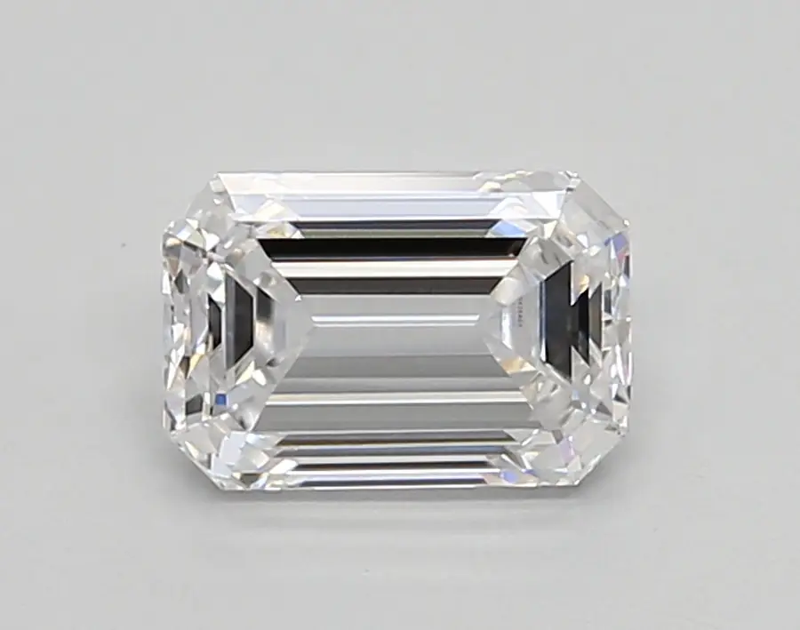 0.95ct D IF Emerald (IGI)