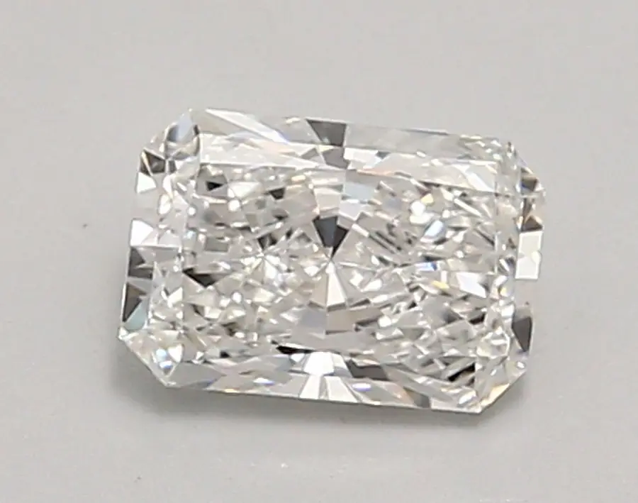 0.94ct D VVS2 Radiant (IGI)