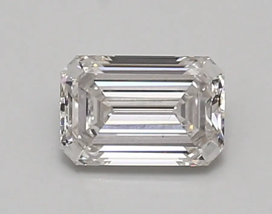 0.93ct F VS1 Emerald (IGI)
