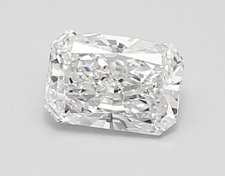 0.92ct D VVS2 Radiant (IGI)