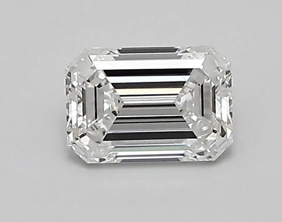 0.92ct E VS1 Emerald (IGI)