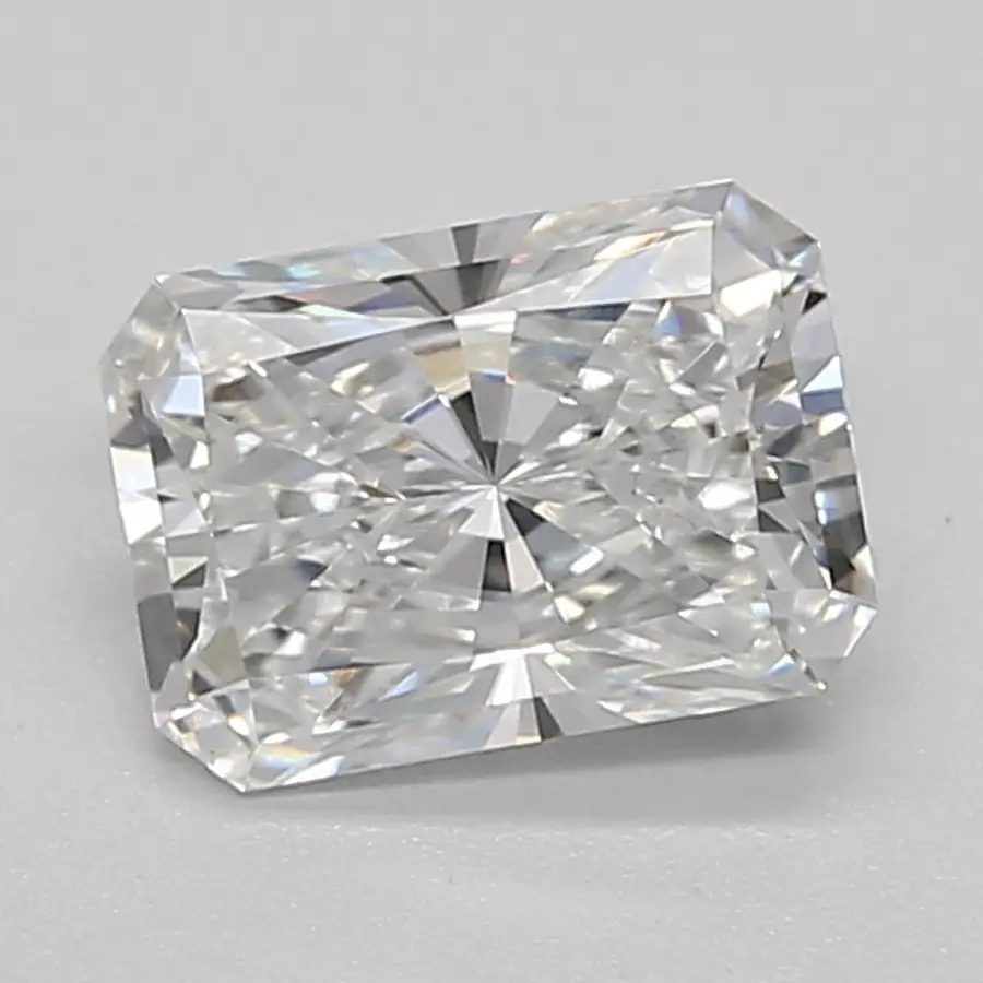 0.92ct E VVS2 Radiant (IGI)