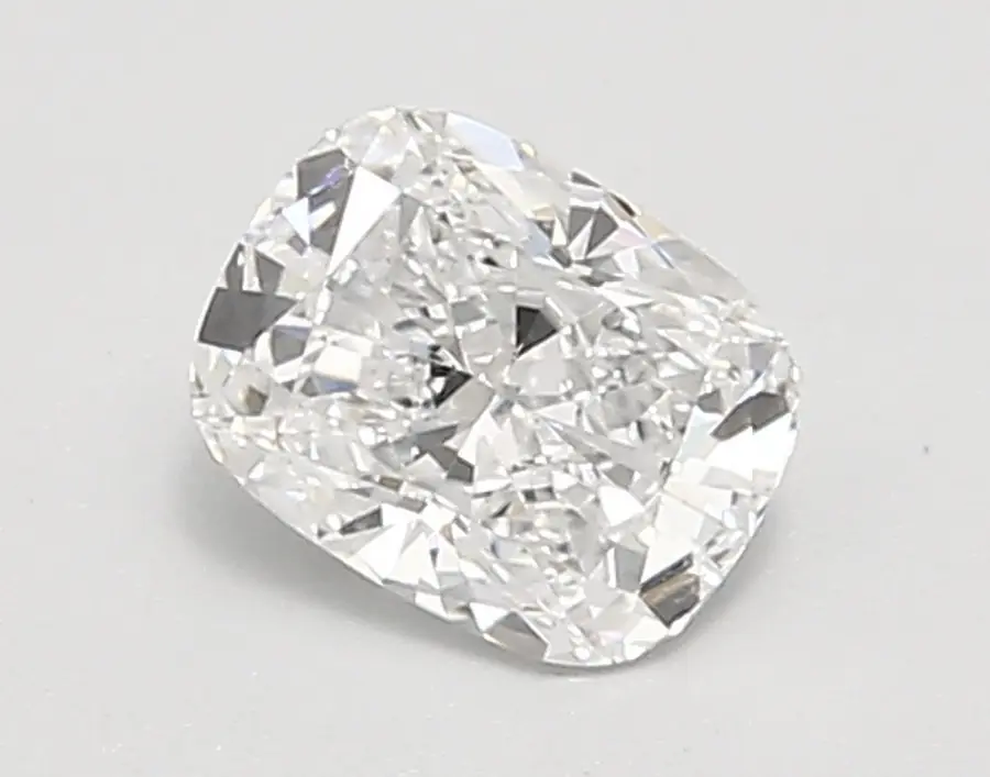 0.92ct D VVS2 Cushion (IGI)