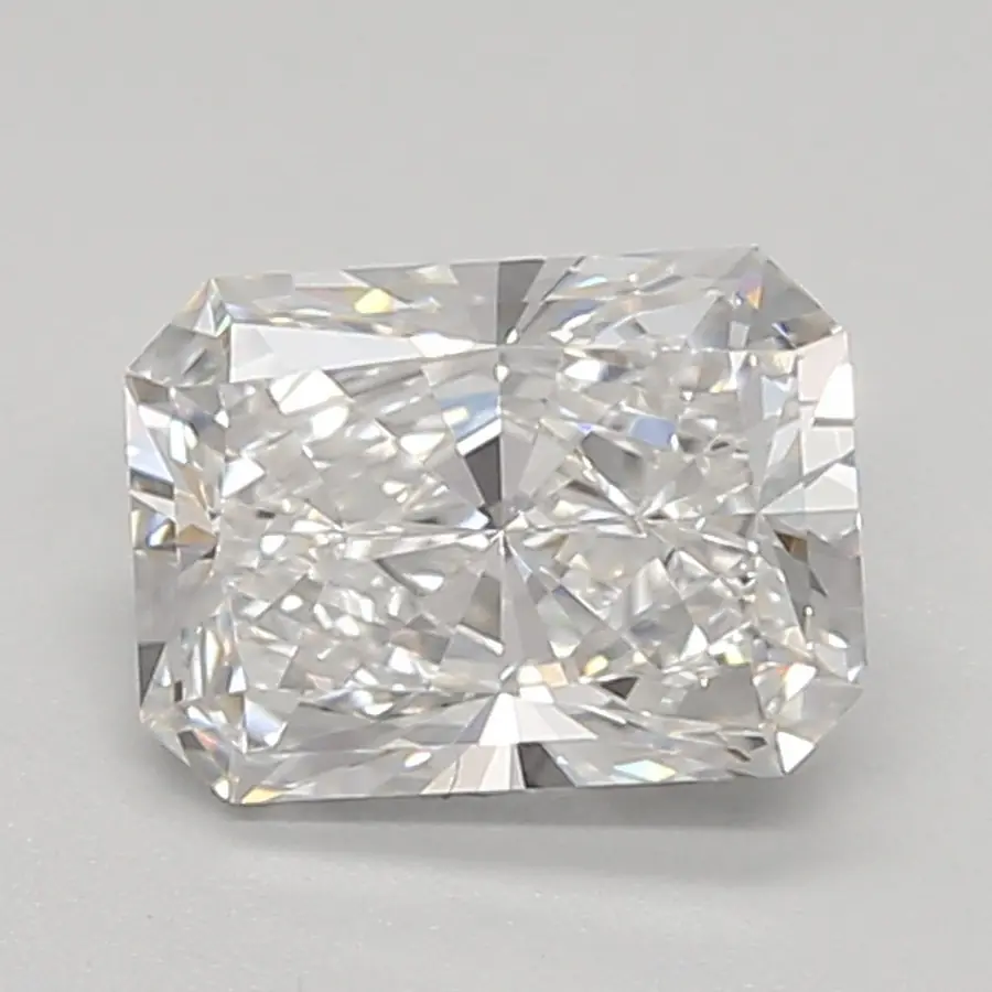 0.92ct E VVS1 Radiant (IGI)