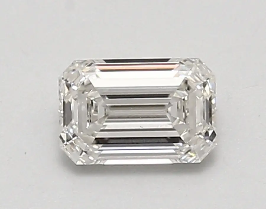 0.92ct G VVS1 Emerald (IGI)
