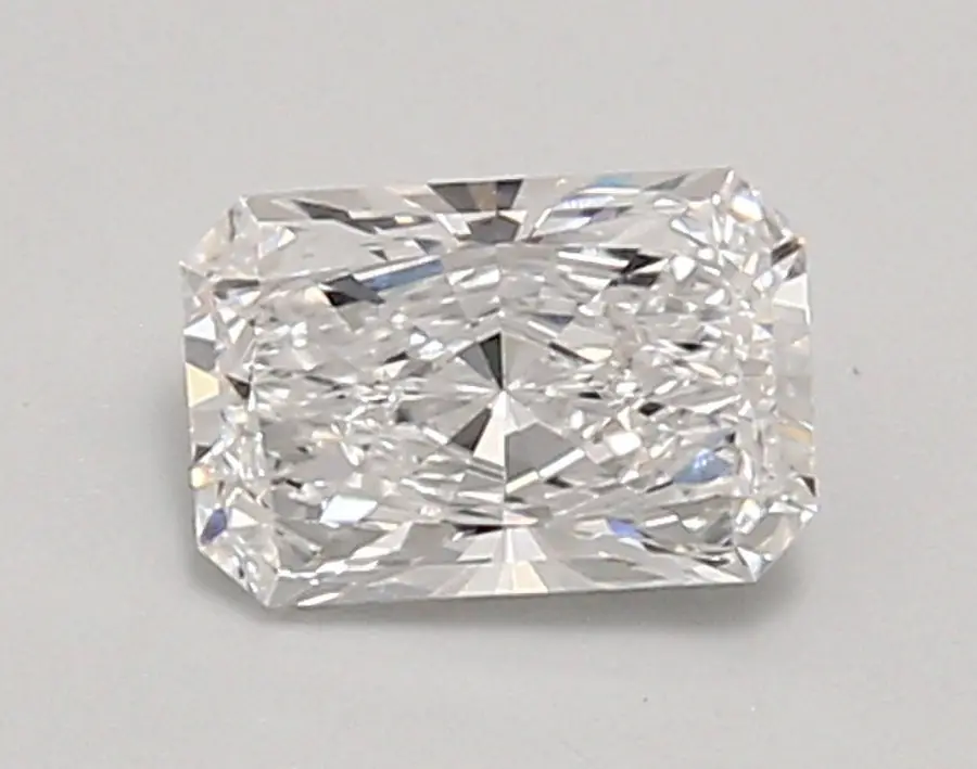 0.91ct D VVS2 Radiant (IGI)