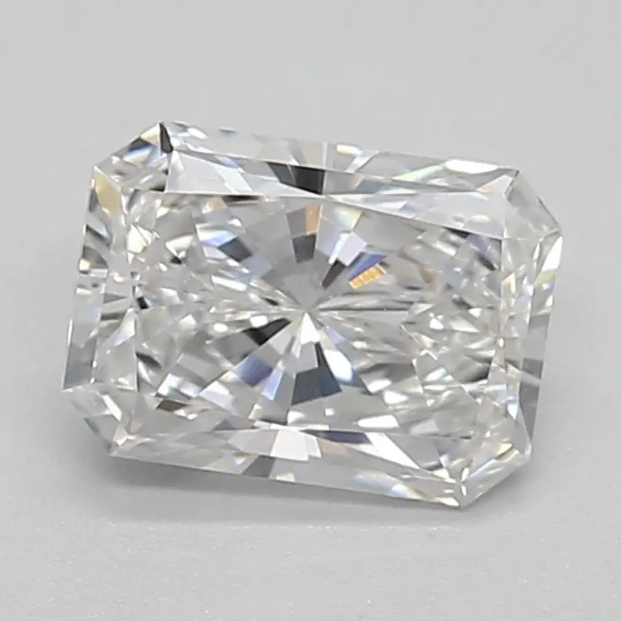 0.91ct E VVS2 Radiant (IGI)