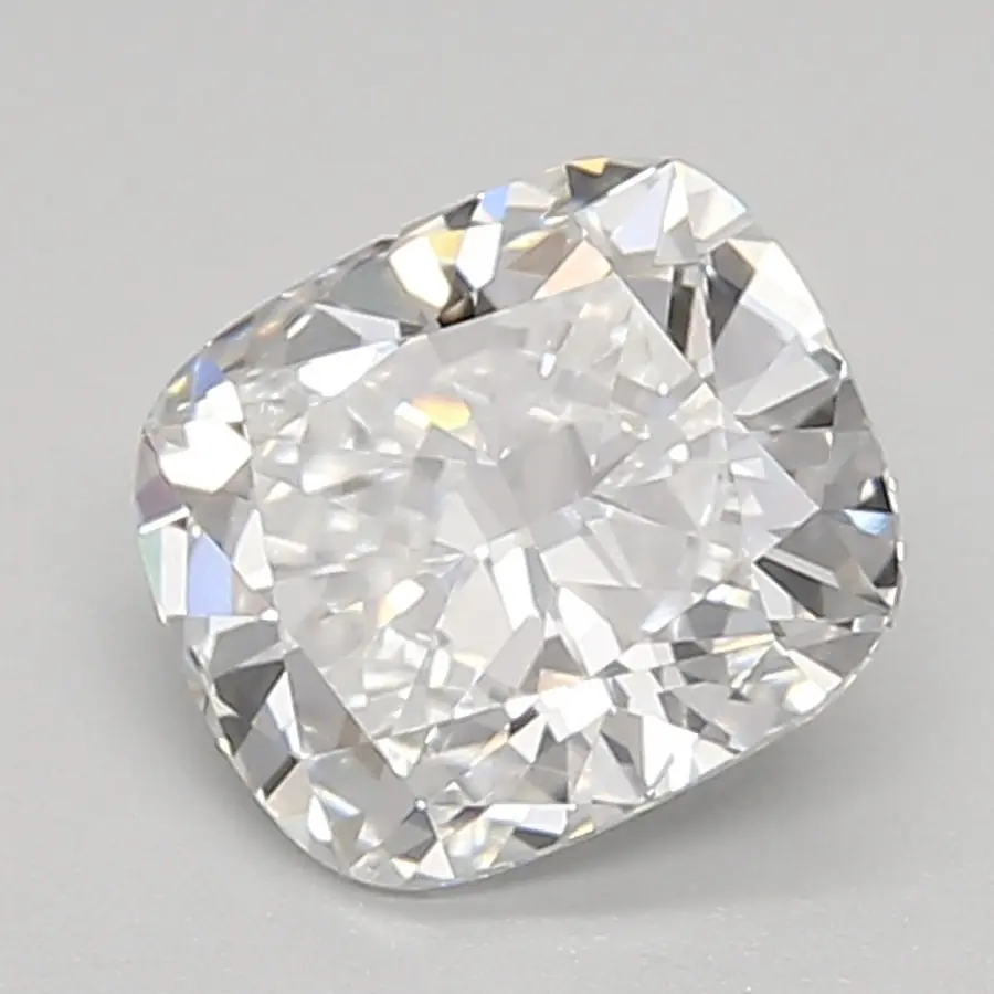 0.91ct E VVS2 Cushion (IGI)