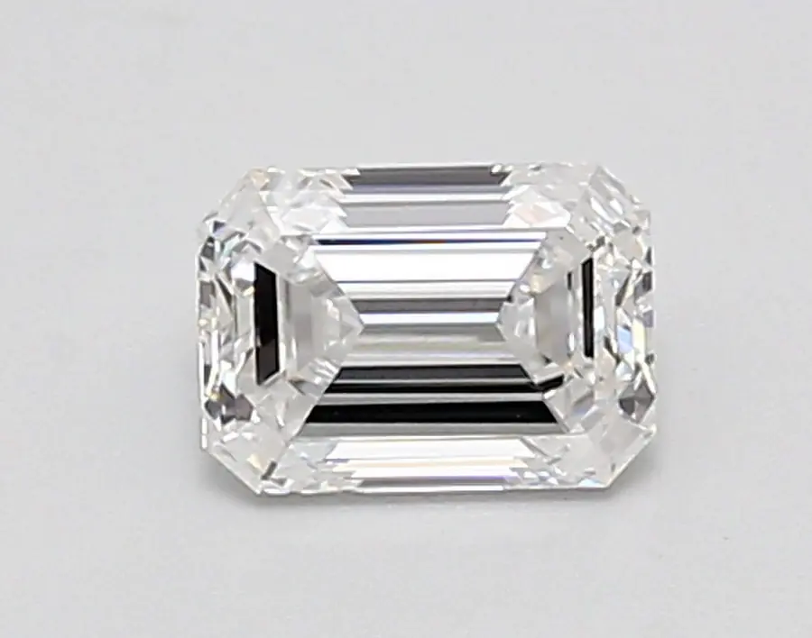 0.91ct E VVS2 Emerald (IGI)