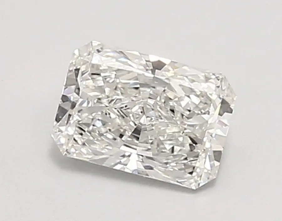 0.91ct F VVS1 Radiant (IGI)