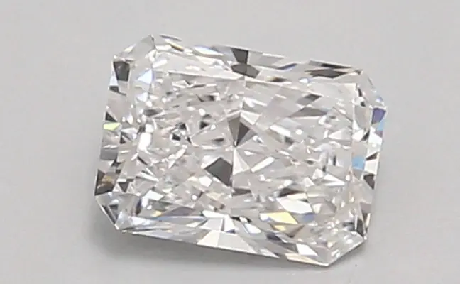0.89ct D VVS2 Radiant (IGI)