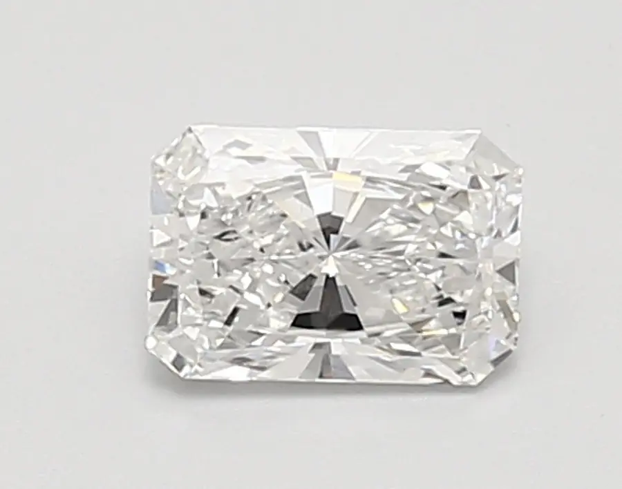 0.87ct E VS1 Radiant (IGI)