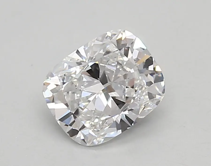0.87ct D VVS1 Cushion (IGI)