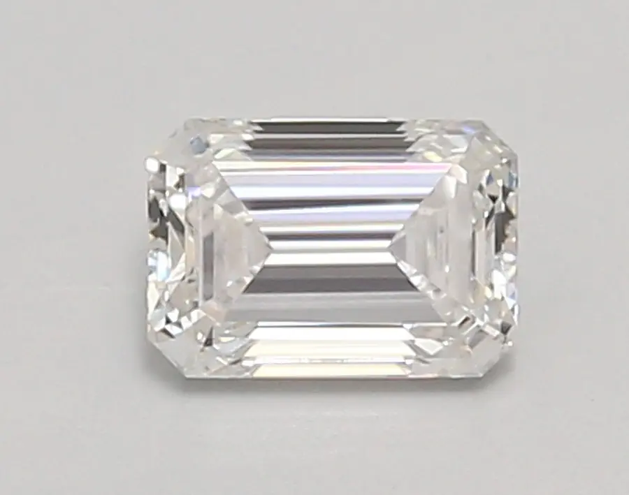0.86ct E VVS1 Emerald (IGI)
