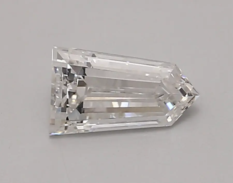 0.86ct E VVS2 Bullet (IGI)