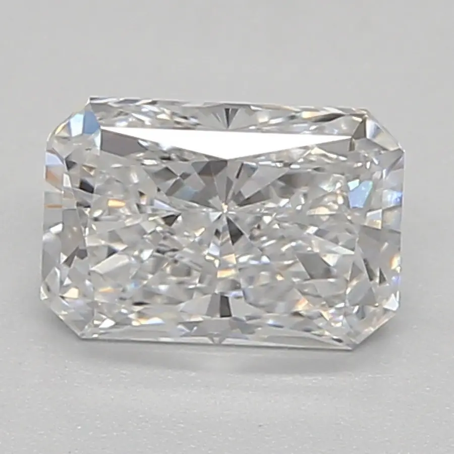 0.83ct E VVS1 Radiant (IGI)