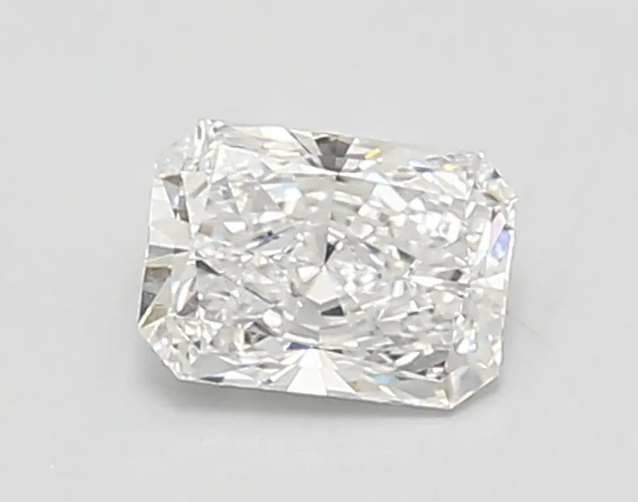 0.82ct D VVS1 Radiant (IGI)