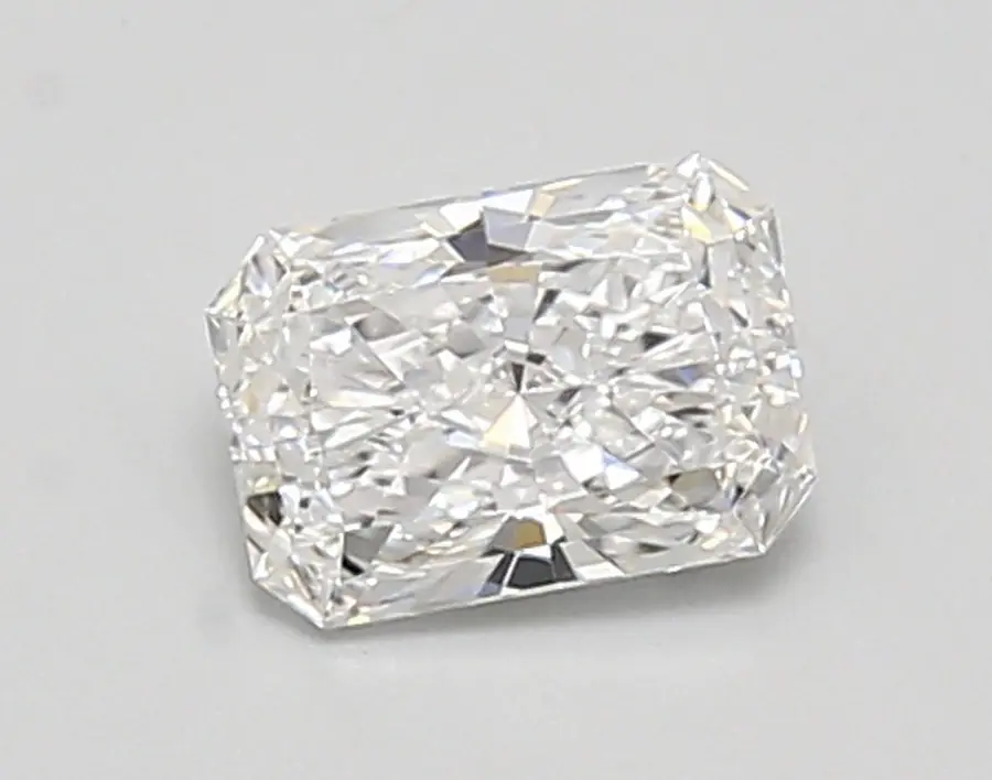 0.82ct D VVS2 Radiant (IGI)