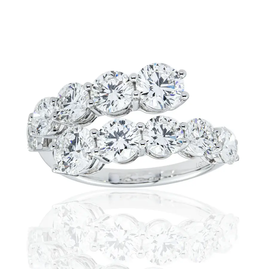 Round Shape multi Diamond Designer Engagement Ring
