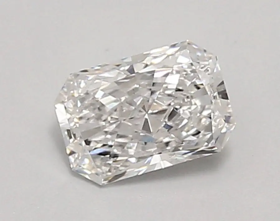 0.81ct D VS2 Radiant (IGI)