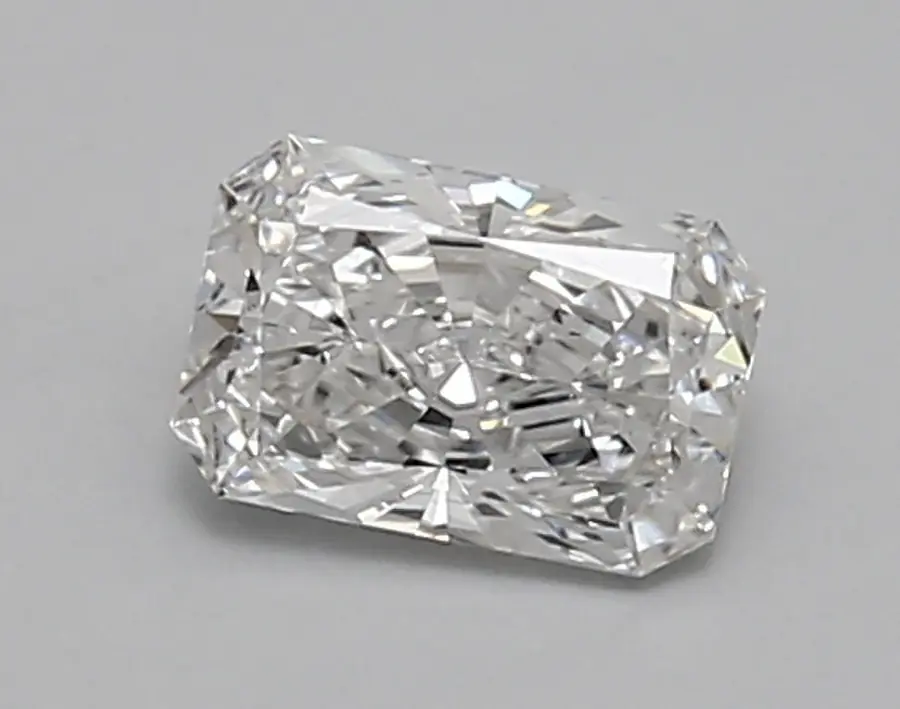0.80ct E VS1 Radiant (IGI)